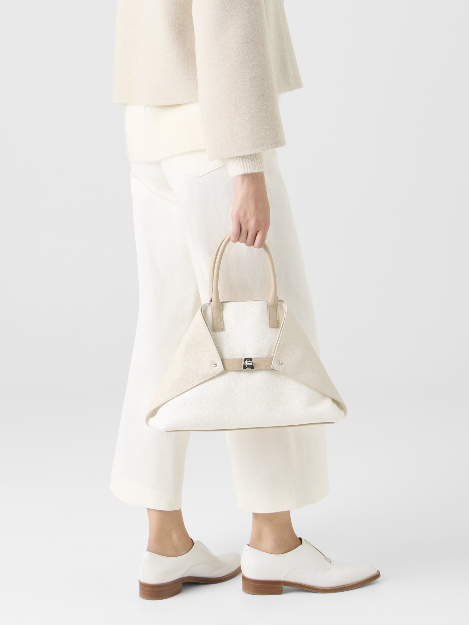 Ai Small Top Handle Tote